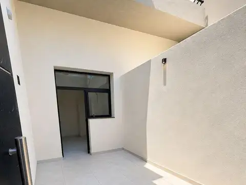 Depto Tipo Casa en Venta de 3 ambientes