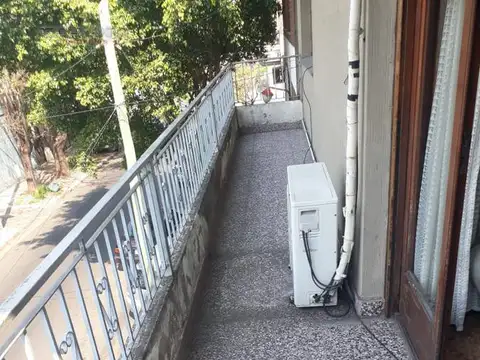 Depto Tipo Casa 4 ambientes con 1 baño