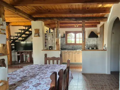 Casa 5 ambientes con 1 baño