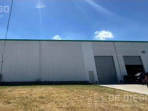 Nave Industrial 1500 m2 en alquiler en Canning Industrial Parque Privado