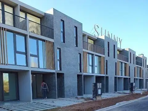 Departamento en Venta en Rincón de Milberg, USD 198.000