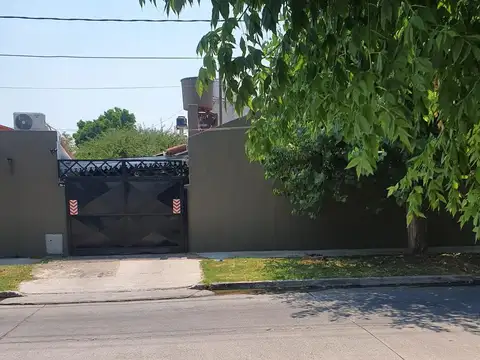 Casa en Venta en Ituzaingo, USD 140.000