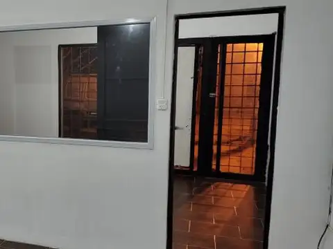 Local comercial con vivienda integrada