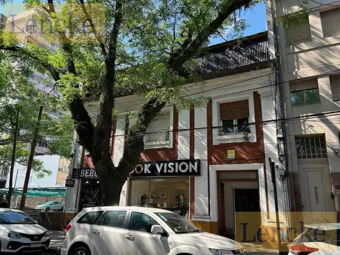 Oficina en alquiler, San Isidro centro, a media cuadra del mastil, al frente, 2 despachos