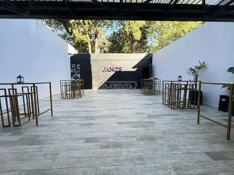Local en Venta en Ramos Mejia, USD 1.500.000