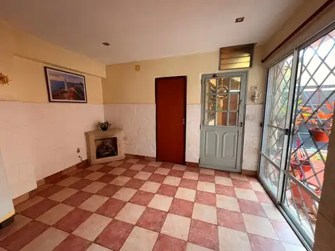 Depto Tipo Casa en Venta de 3 ambientes