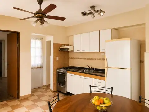 Depto Tipo Casa en Venta 26 años