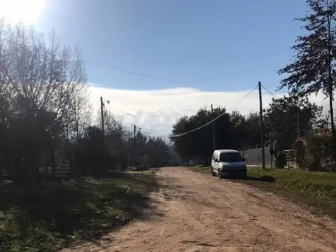 Terreno en Venta en Barrio el Cazador, USD 400.000
