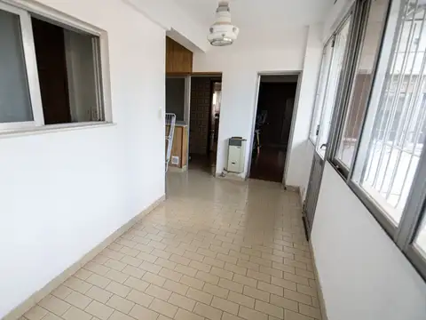 Departamento 4 dorm. en Castelli 920 (1er piso)