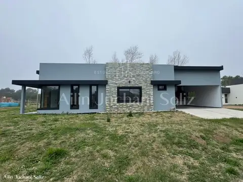 LAS MADRESELVAS Y AV.3