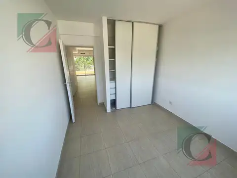 Departamento en Alquiler en Lanus Oeste, $ 500.000