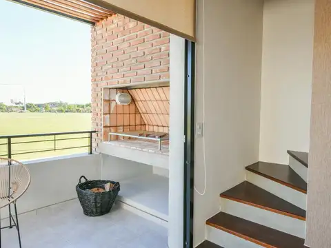 Depto Tipo Casa en Alquiler 2 años
