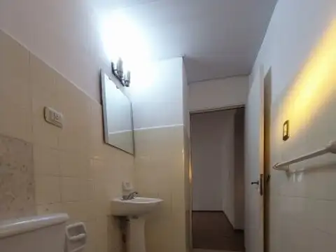 Departamento venta 2 dormitorios con balcón