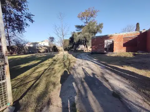 Quinta en Venta con 5 cocheras