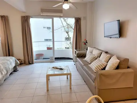 Retiro - Suipacha al 1300, 1 amb, 38 m2 (RSV)