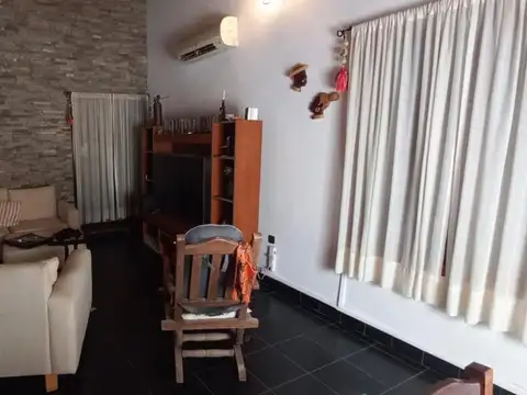 Casa en Venta en Belen de Escobar, USD 190.000