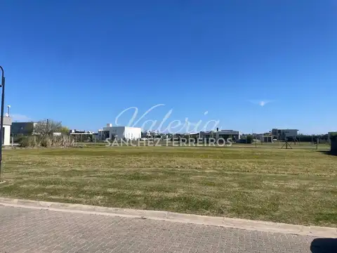 Terreno en venta Villalobos.- Pueblos del Plata