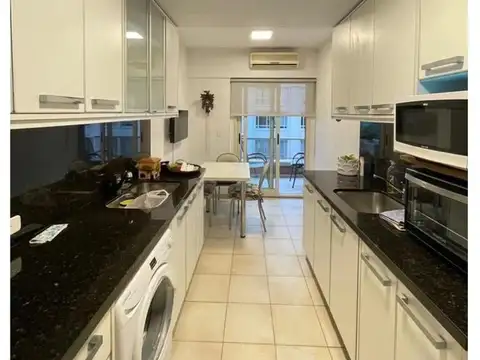 Disponible 3AMB con piscina