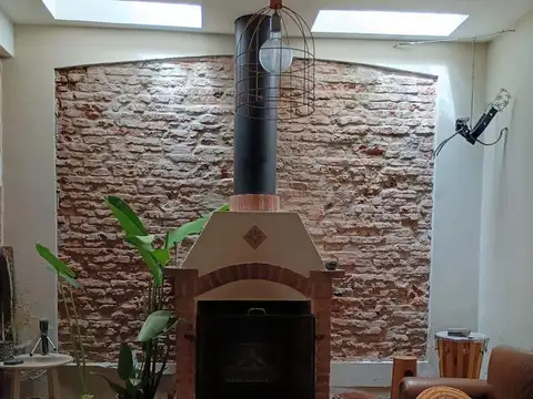 Casa 5 ambientes con 4 baños