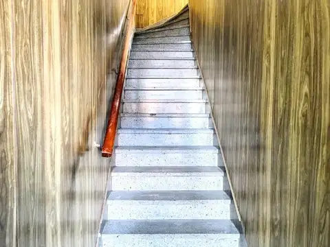 Miravé 2800, Piso 1
