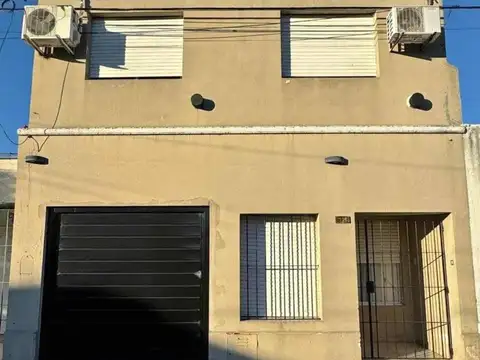 Casa en venta - 3 Dormitorios 2 Baños - San Pedro