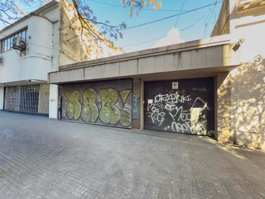 Calle 15 700
