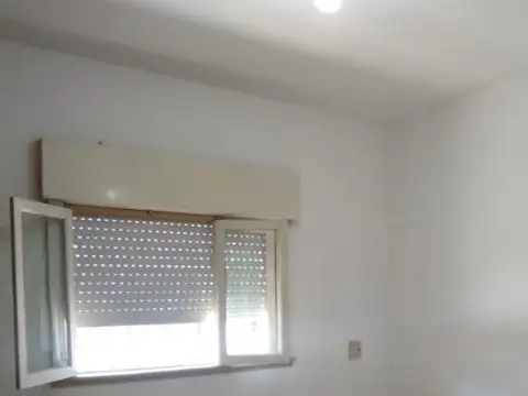 BARBARO FARIAS JIMENA ALQUILA PH 3 AMB. PLANTA BAJA