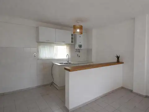 Departamento en Venta en Alberdi, USD 46.000