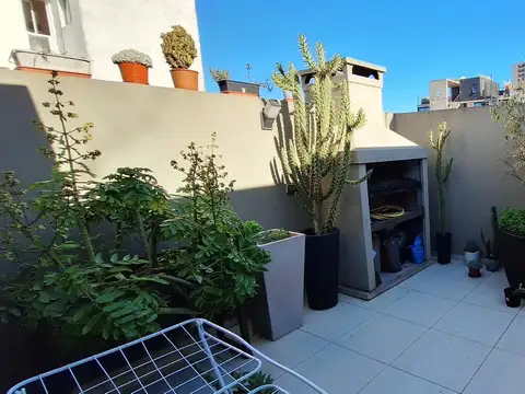 Venta PH 3 ambientes con cochera al frente en Saavedra