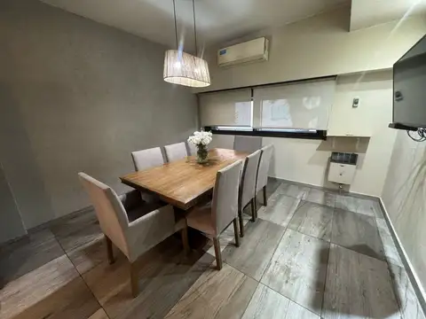 Casa 6 ambientes con 3 baños