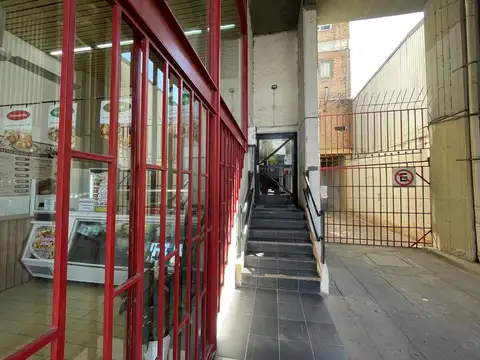Colon 2300
