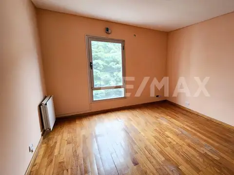 Depto Tipo Casa en Alquiler en Neuquen, $ 1.500.000