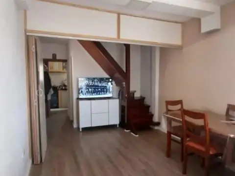 Depto Tipo Casa en Venta de 2 dormitorios