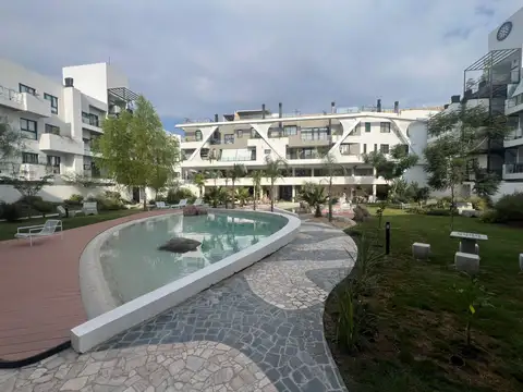 Sol de mayo 1300, Piso 2