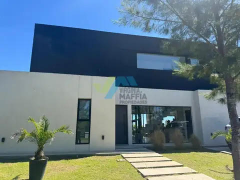Moderna casa con pileta al rio - NAUDIR AGUAS PRIVADAS etapa 2