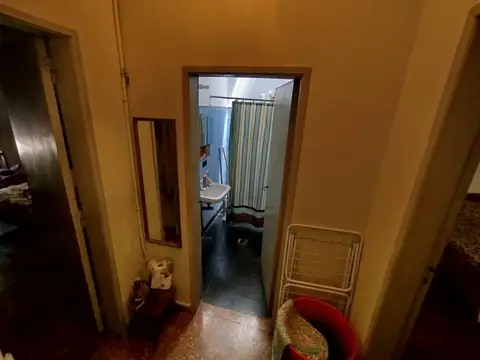 Julio A Roca al 1800