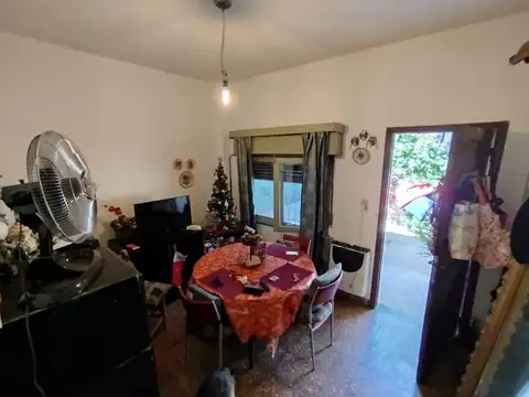 Julio A Roca al 1800