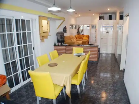 FLORENCIO VARELA 600