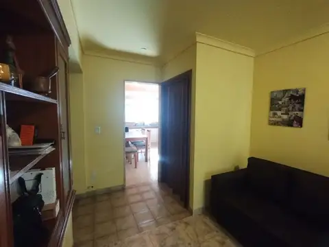 Depto Tipo Casa en Venta en Villa Adelina, USD 195.000