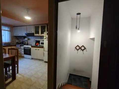 Depto Tipo Casa en Venta con 1 cocheras