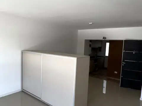 Departamento en Alquiler en Gerli, $ 480.000