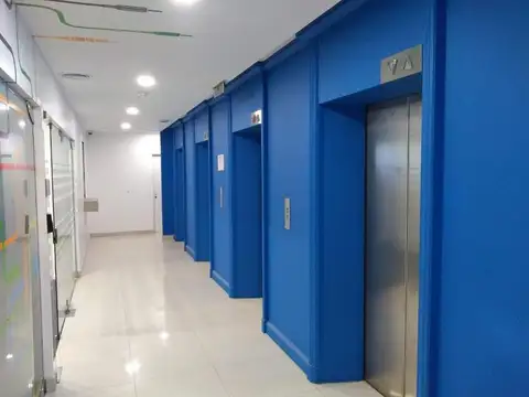 Oficina en Venta al Norte