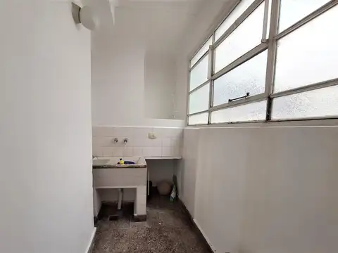 Departamento en Alquiler en Terminal de Ómnibus, $ 550.000