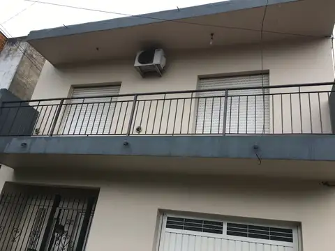 Casa en Alquiler en Remedios de Escalada, $ 870.000