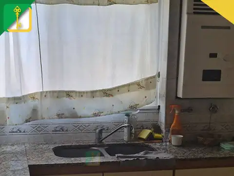 Venta - Casa - 2 dormitorios - Villa Ballester