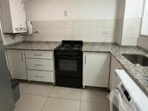 VENTA Departamento 1 Dorm + Cochera - Area Centro Este