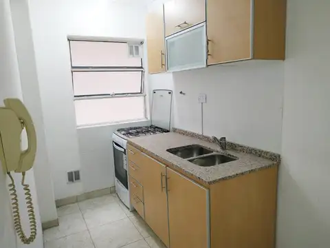 Departamento en Alquiler en Boedo, $ 650.000