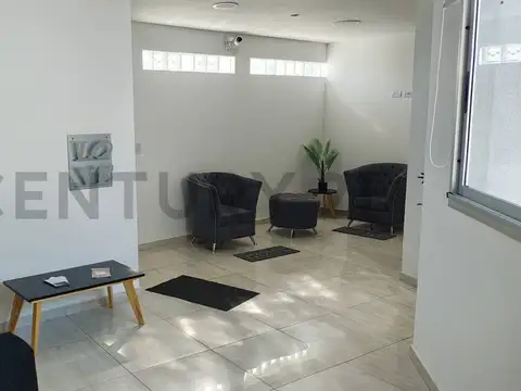 Oficina en Alquiler en City Bell, $ 350.000
