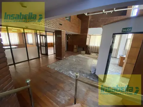 Oficina Monoambiente con 3 baños