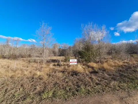 Hermoso terreno de 510M2 a metros del río.